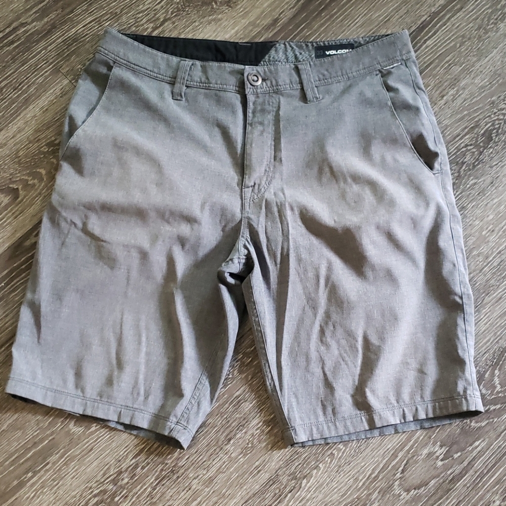 Volcom Hybrid shorts